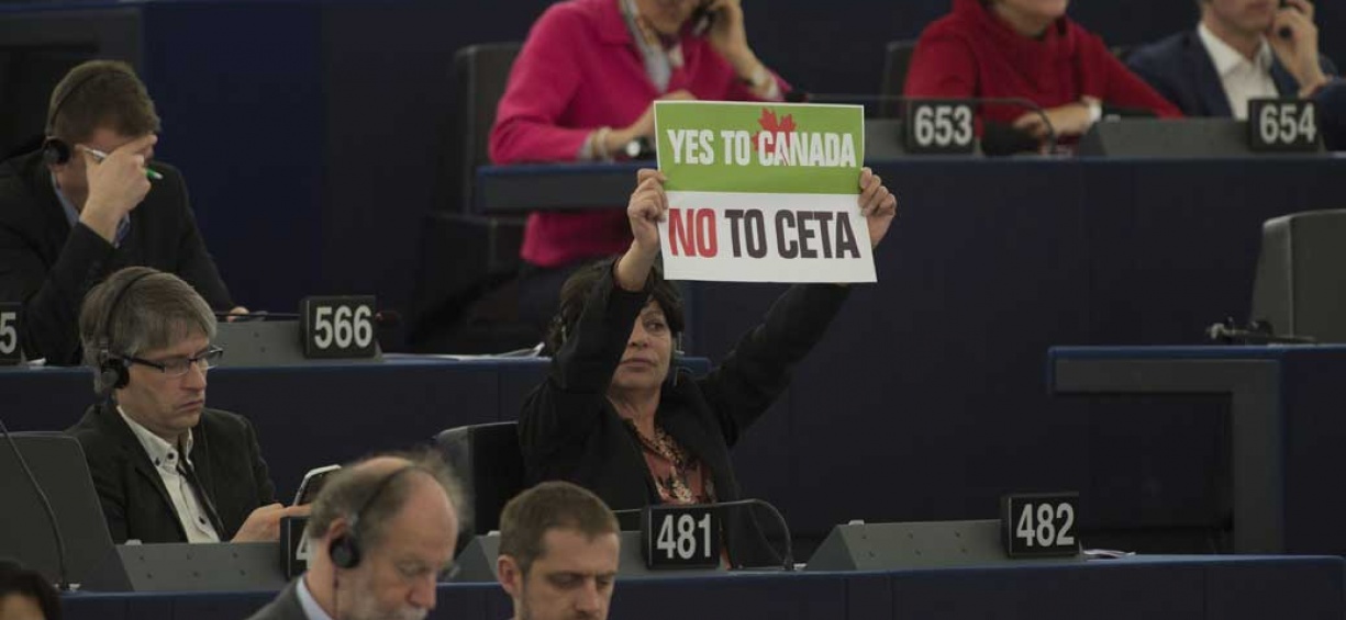 L'issue du scrutin, connue d'avance, n'a pas empêché la manifestation de désapprobations par certains eurodéputés à Strasbourg.<br />
© Reporters_Abaca