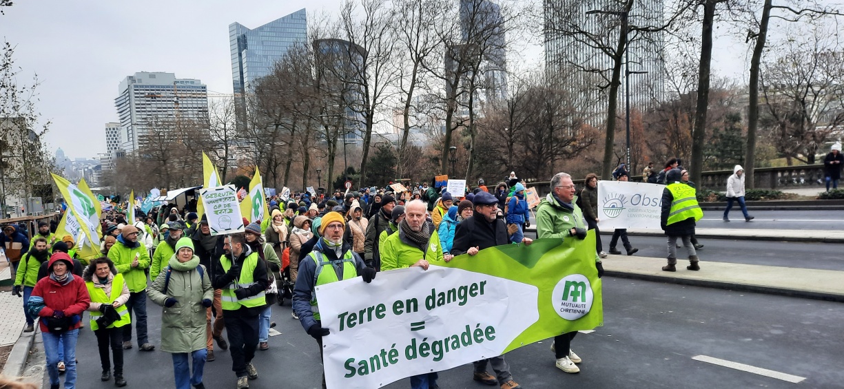 Les équipes de la MC mobilisées à la Marche pour le climat (c) Manuel Di Pietrantonio