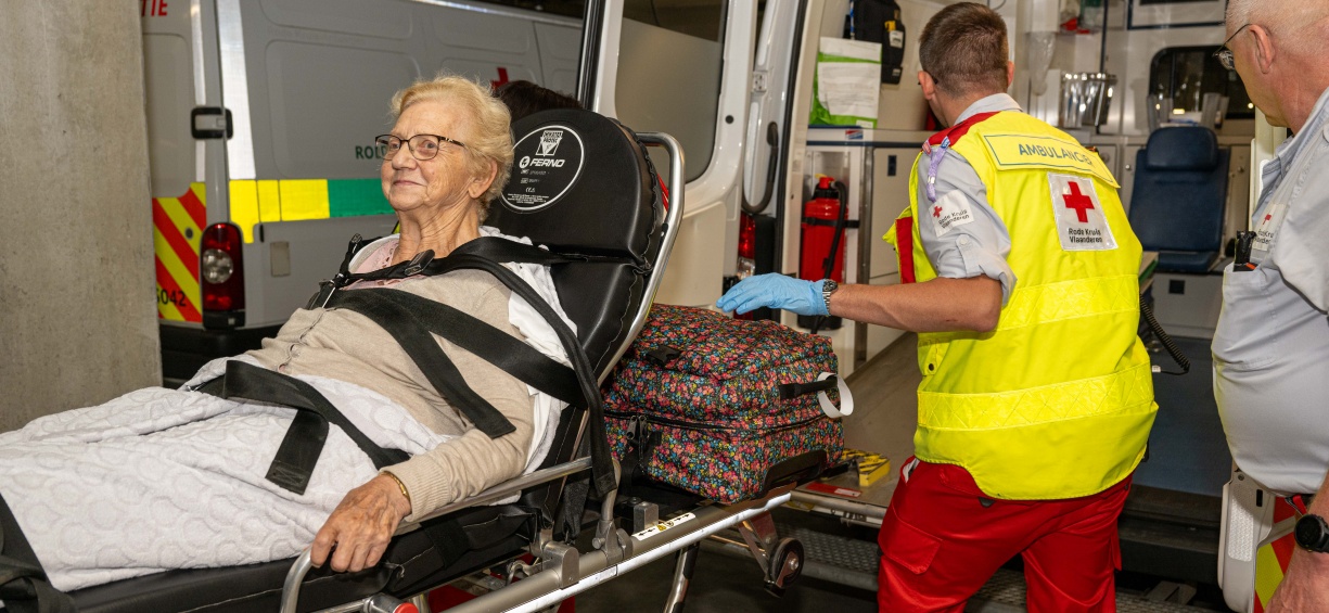 Quelles que soient la durée et la distance du déplacement, le coût à charge du patient est de 67,53 euros pour un transport en ambulance après appel au 112.(c)Belga Image         